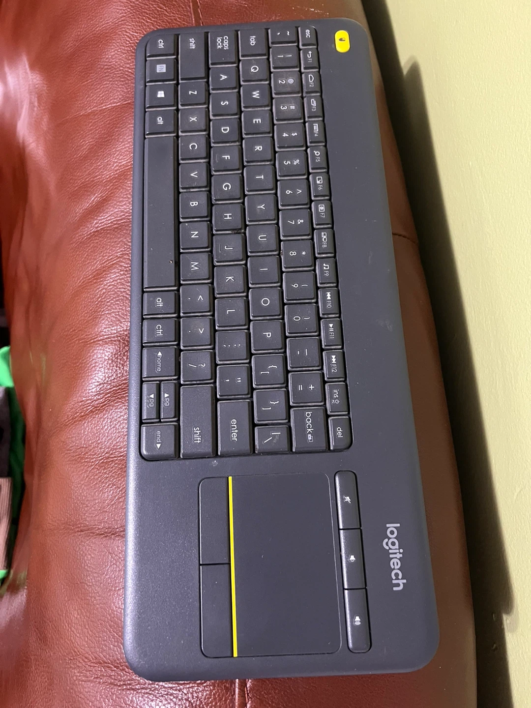 Logitech K400+ Wireless Keyboard