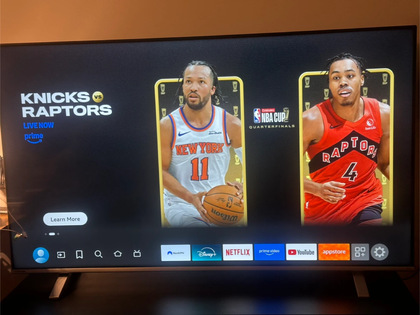 Toshiba TV 55 inch 📺