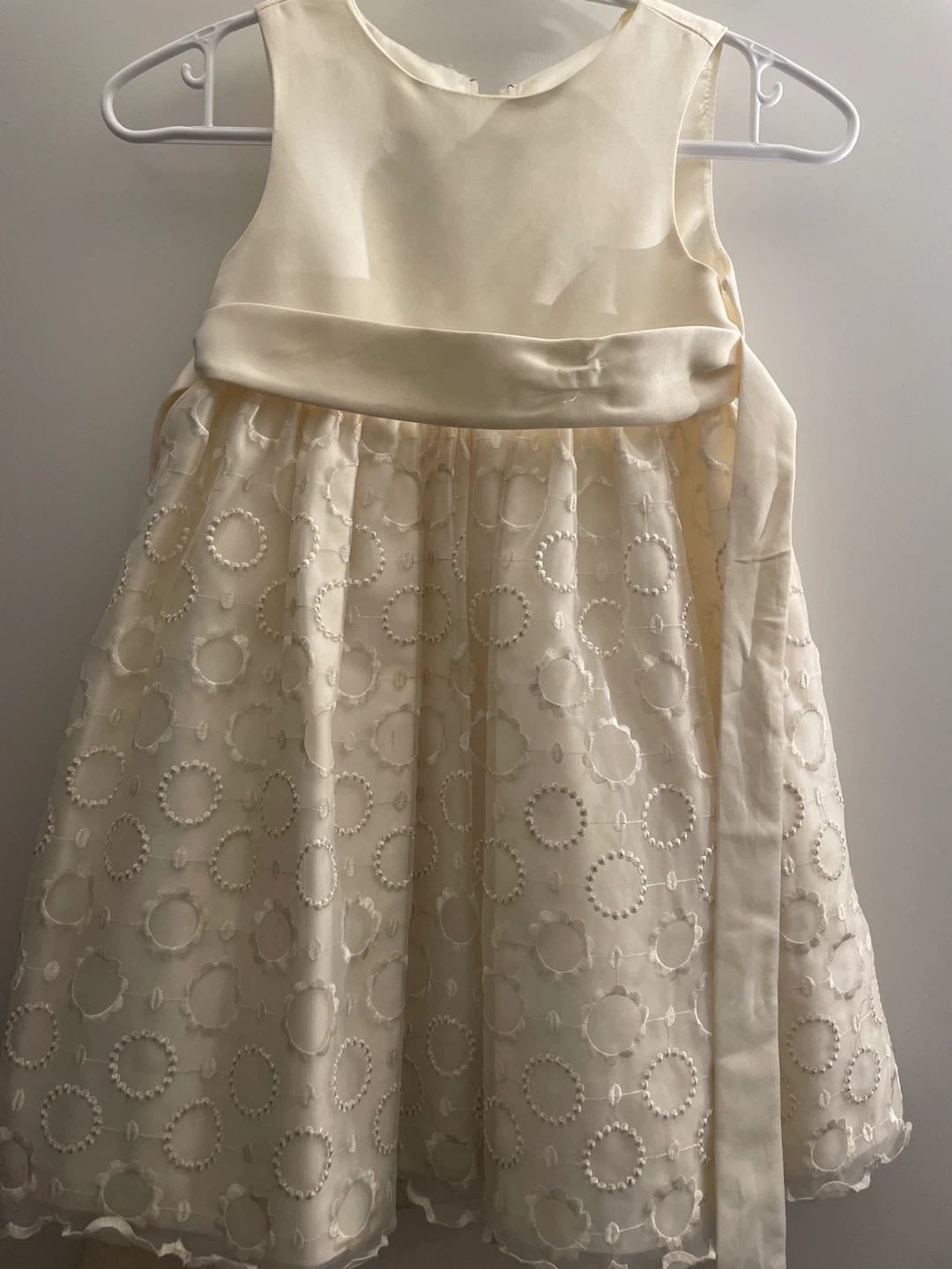 Cream Dress - Size 5