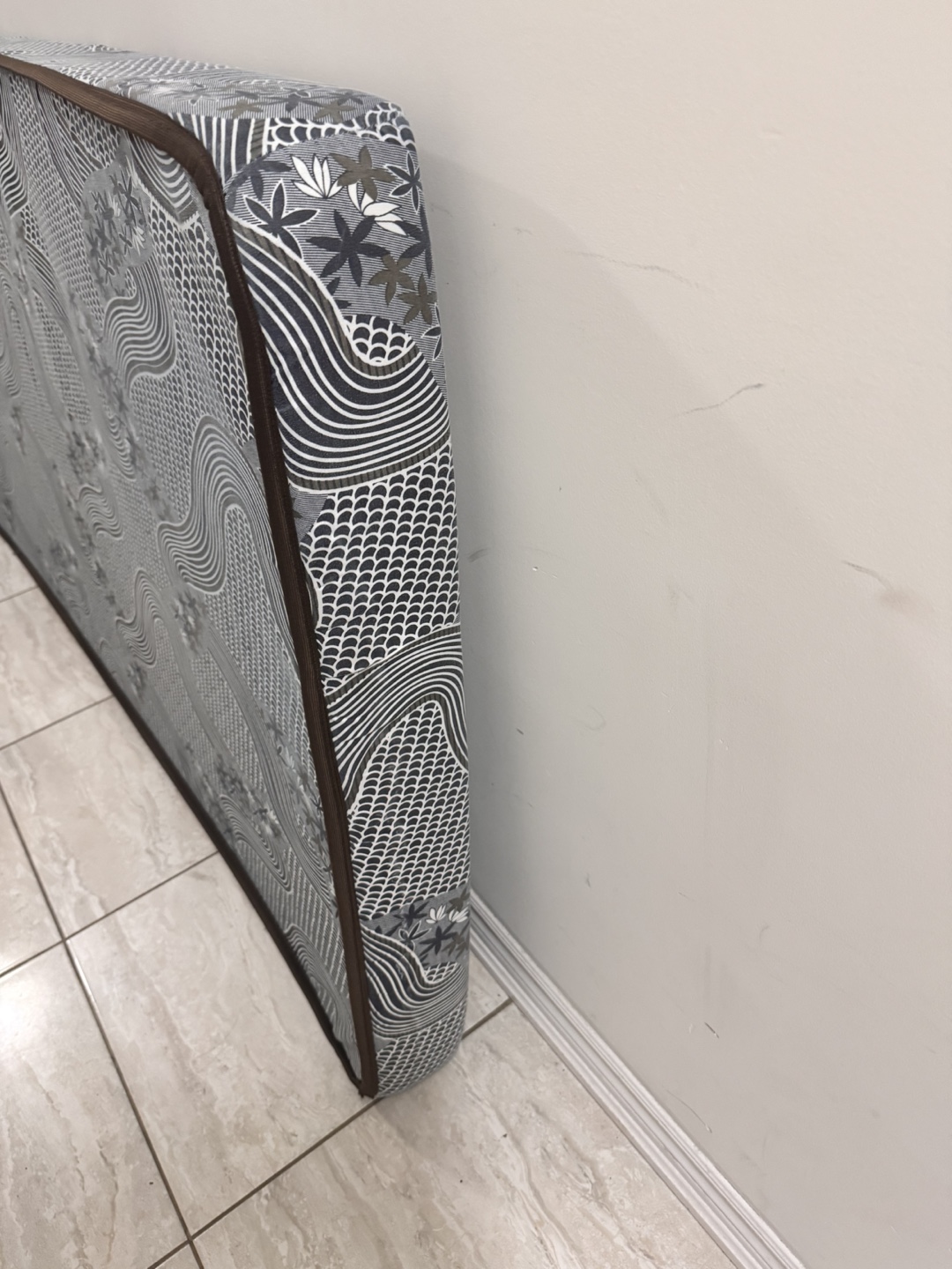 Mattress - photo 2