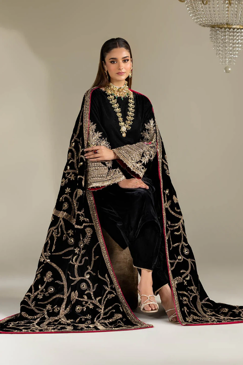 Black velvet - photo 2