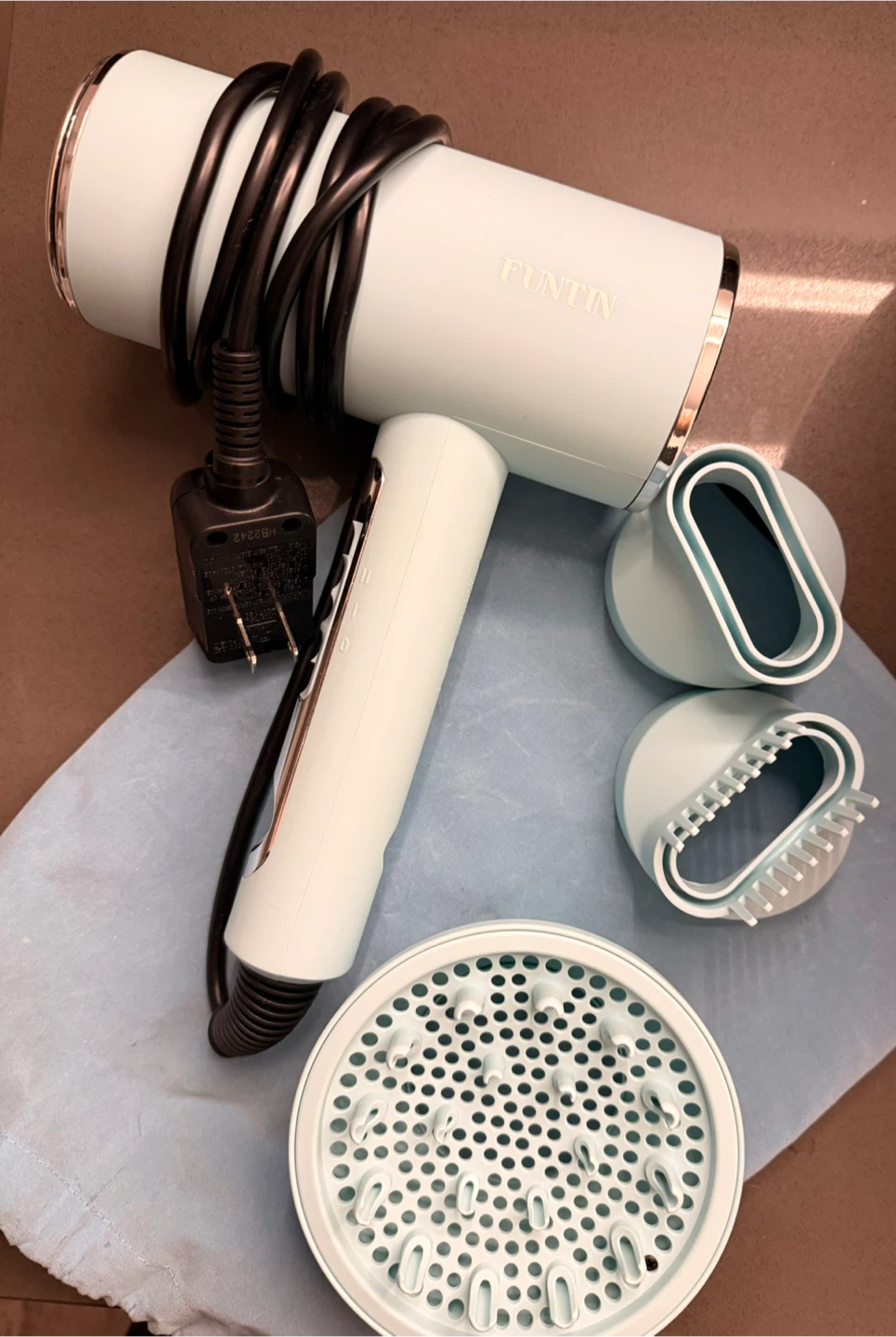Funtin Hair Dryer with Attachments