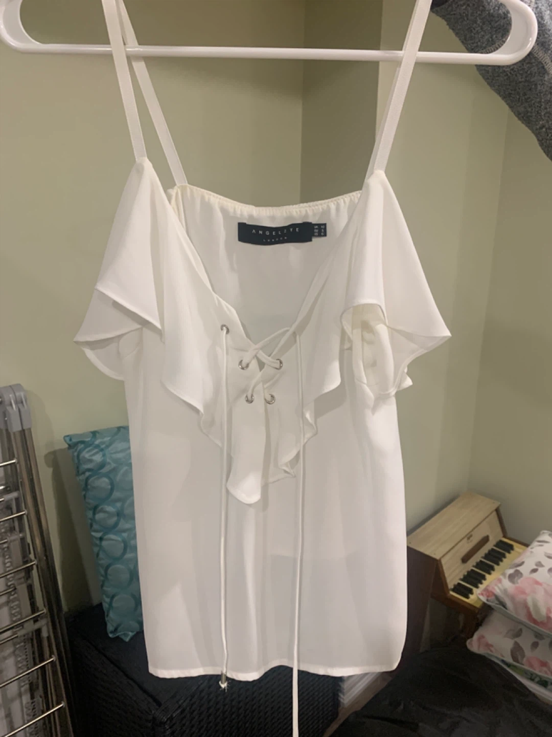 Angeleye London White Top - Size S