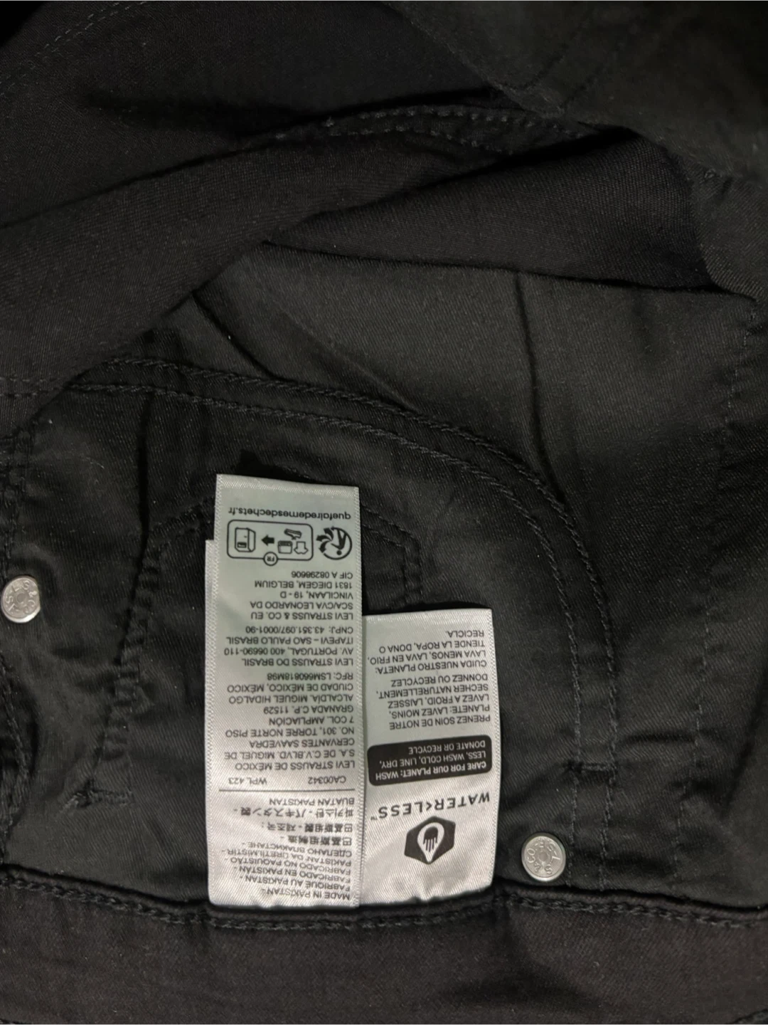 Levi's 525 Black Jeans, Size 29 - photo 4