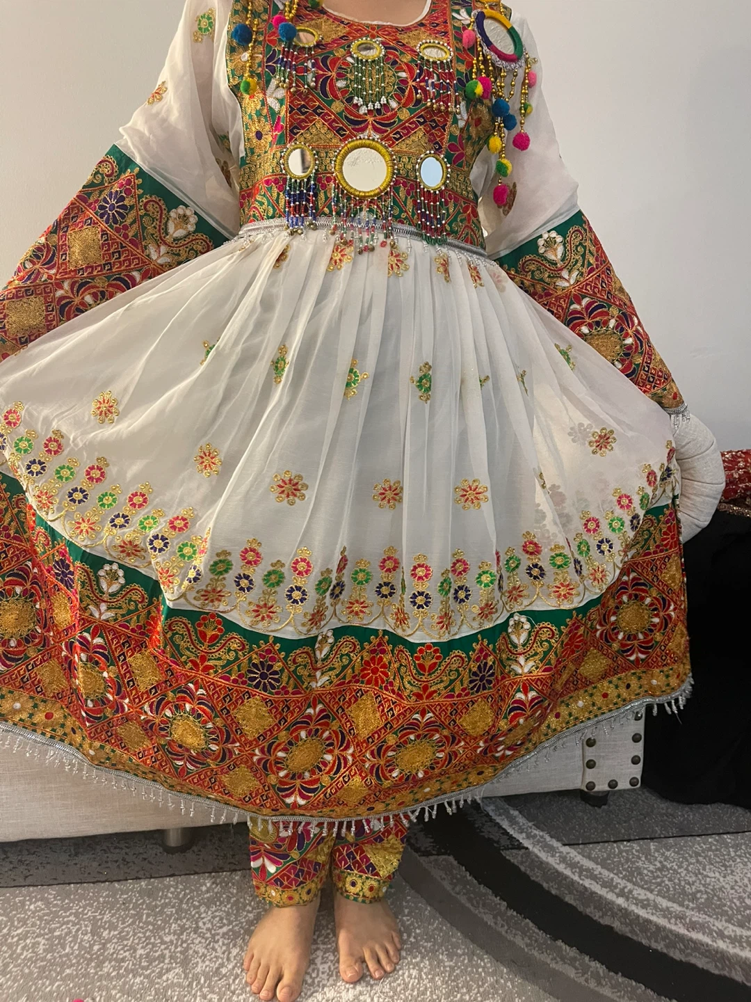 Afghan Traditional Dress - photo 2