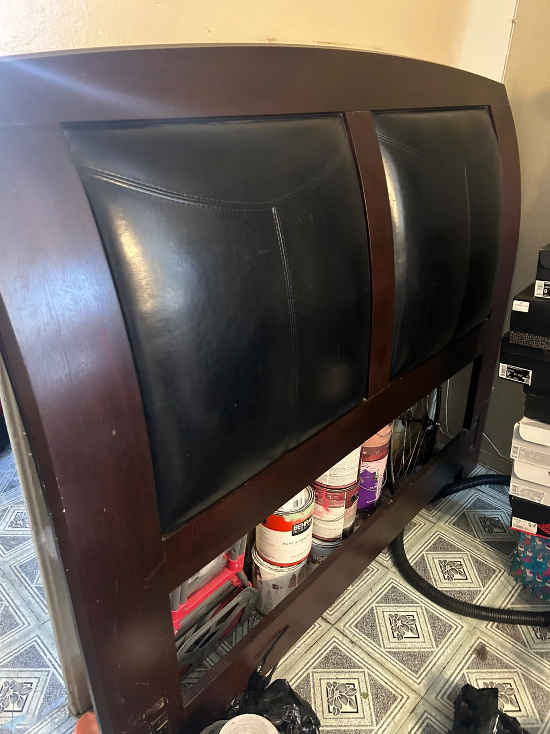 Bedroom Set - Dresser, Nightstand, Headboard, Mirror - photo 4