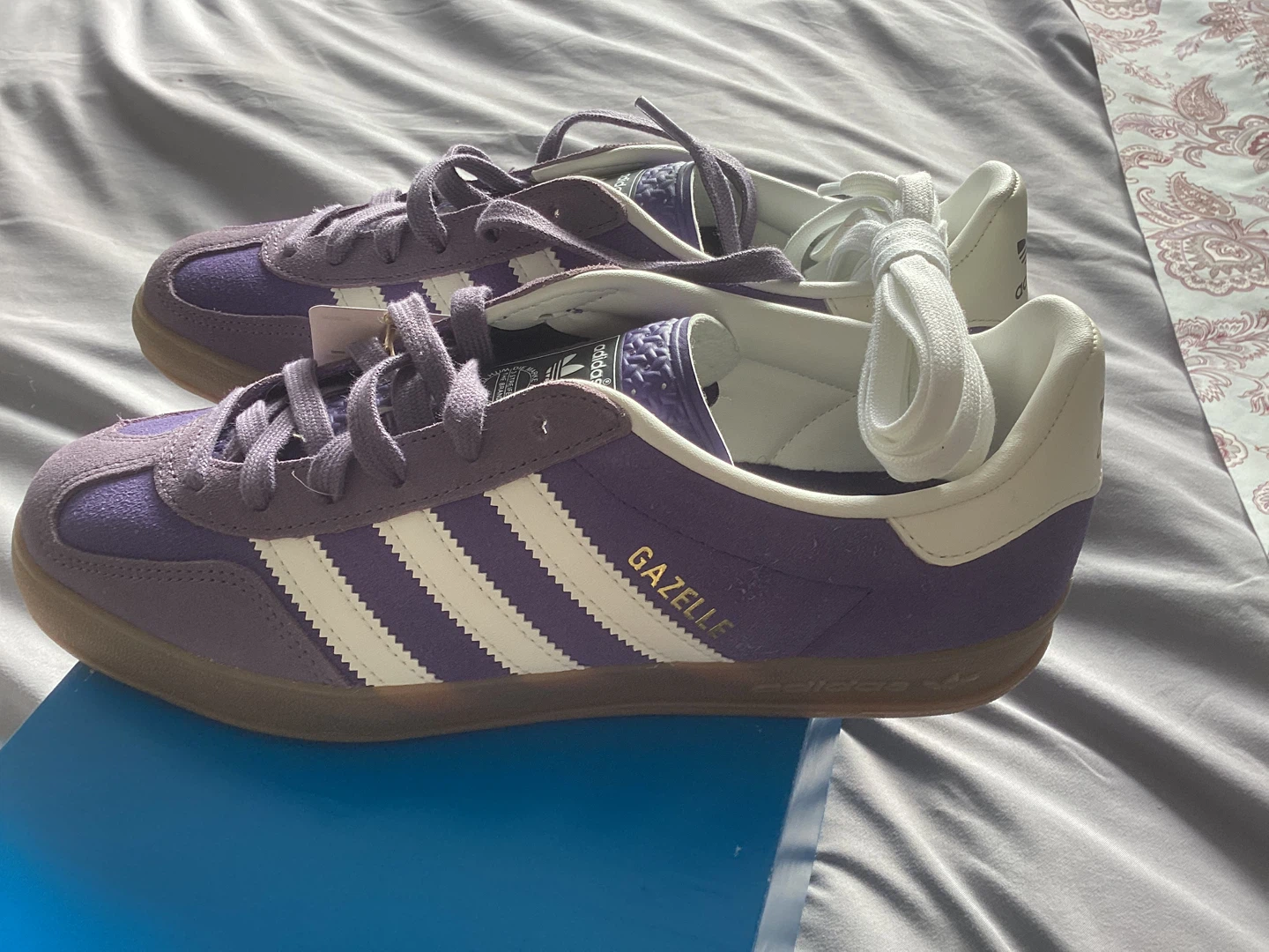 New Adidas Gazelle Purple Sneakers, Size 7 1/2 (Women's) - photo 2