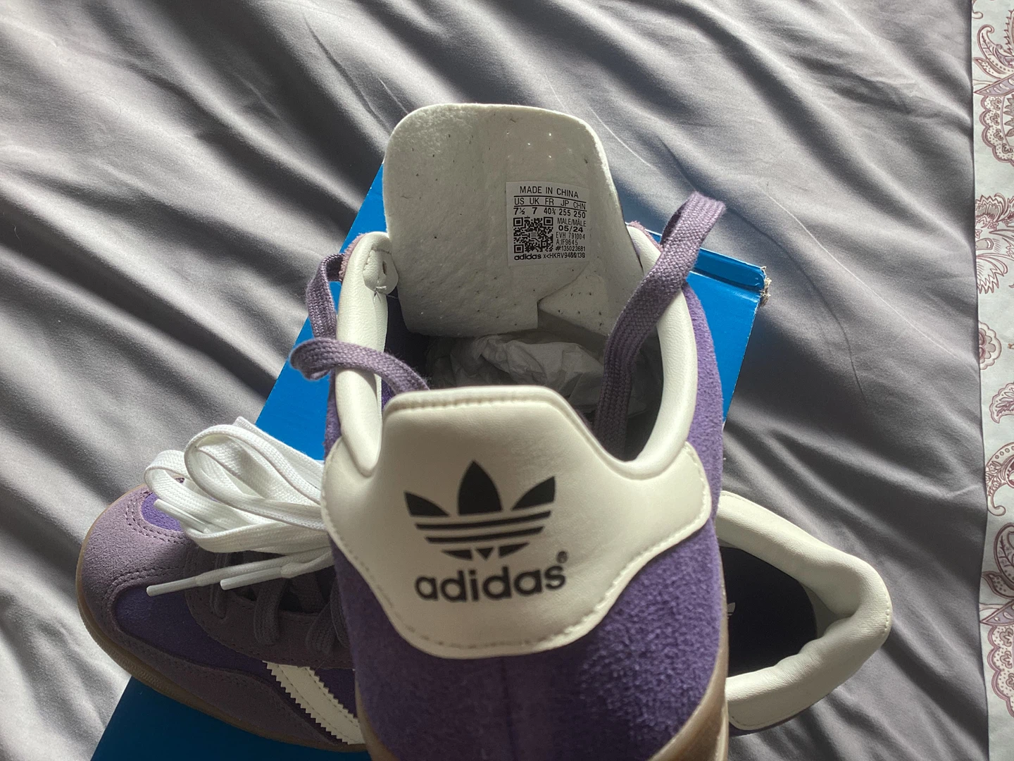 New Adidas Gazelle Purple Sneakers, Size 7 1/2 (Women's) - photo 3