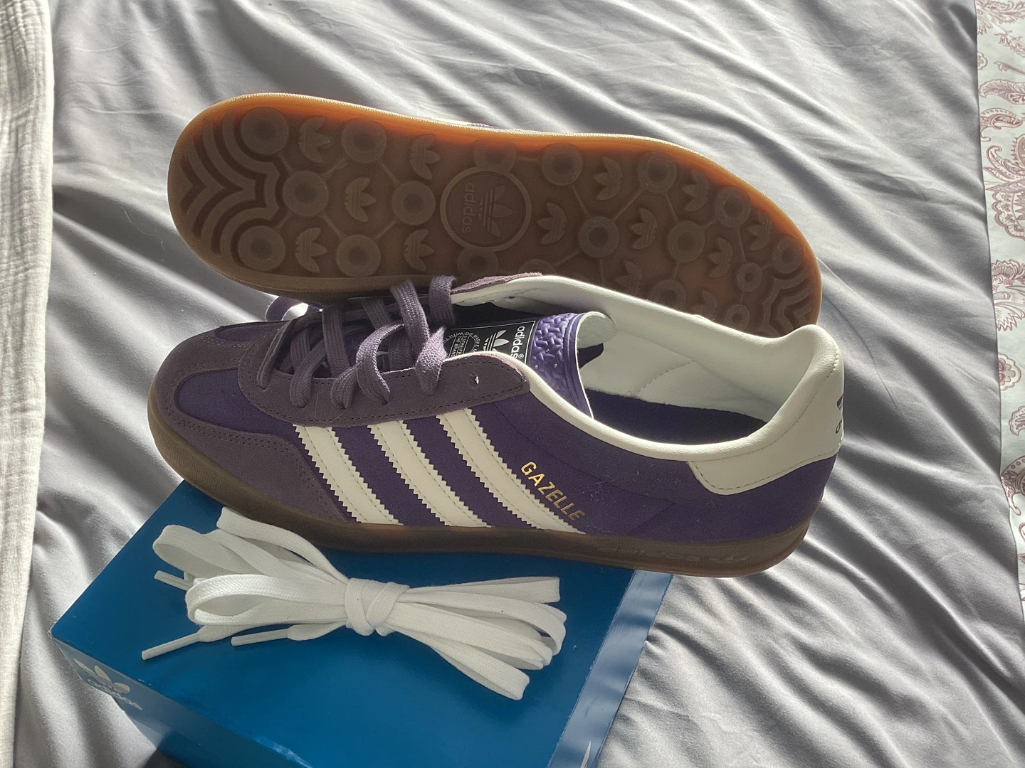 New Adidas Gazelle Purple Sneakers, Size 7 1/2 (Women's)