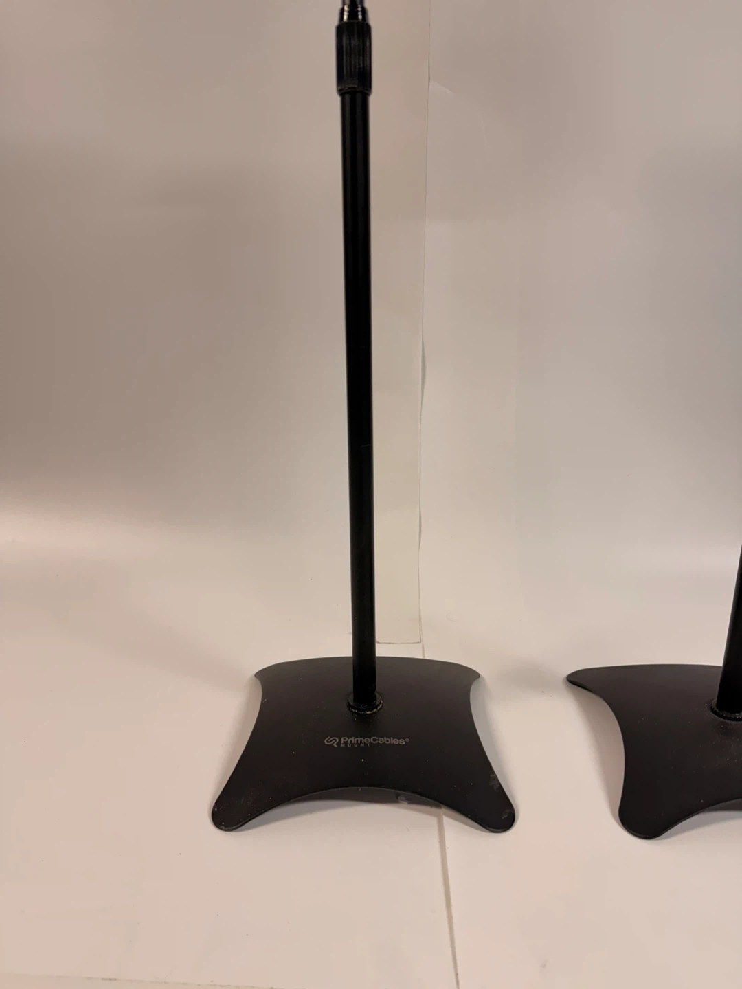 Samsung Harman Kardon Surround Speakers (Pair) w/ Floor Stands - photo 4