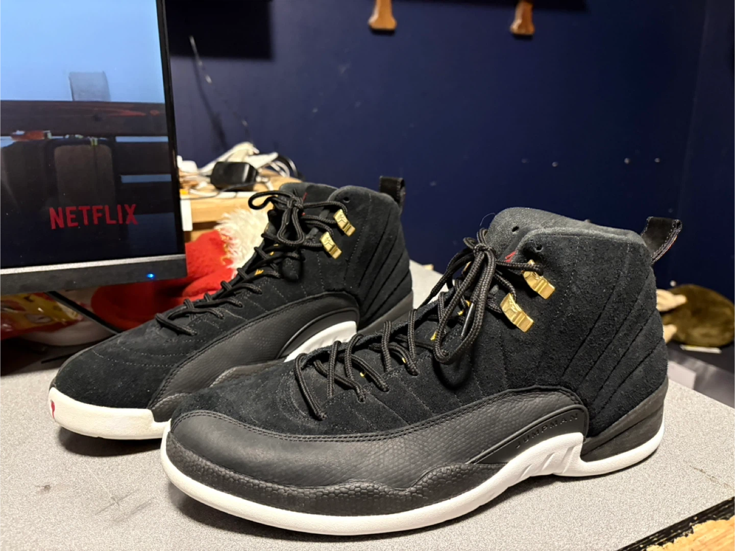 Air Jordan 12 Retro Black Deadly Pink Size 13 - photo 2
