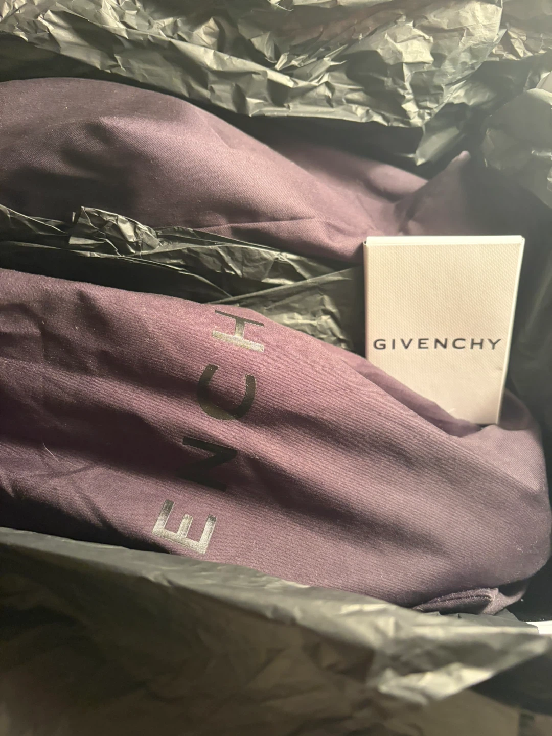 NWT Givenchy White & Red Leather Sneakers - photo 3