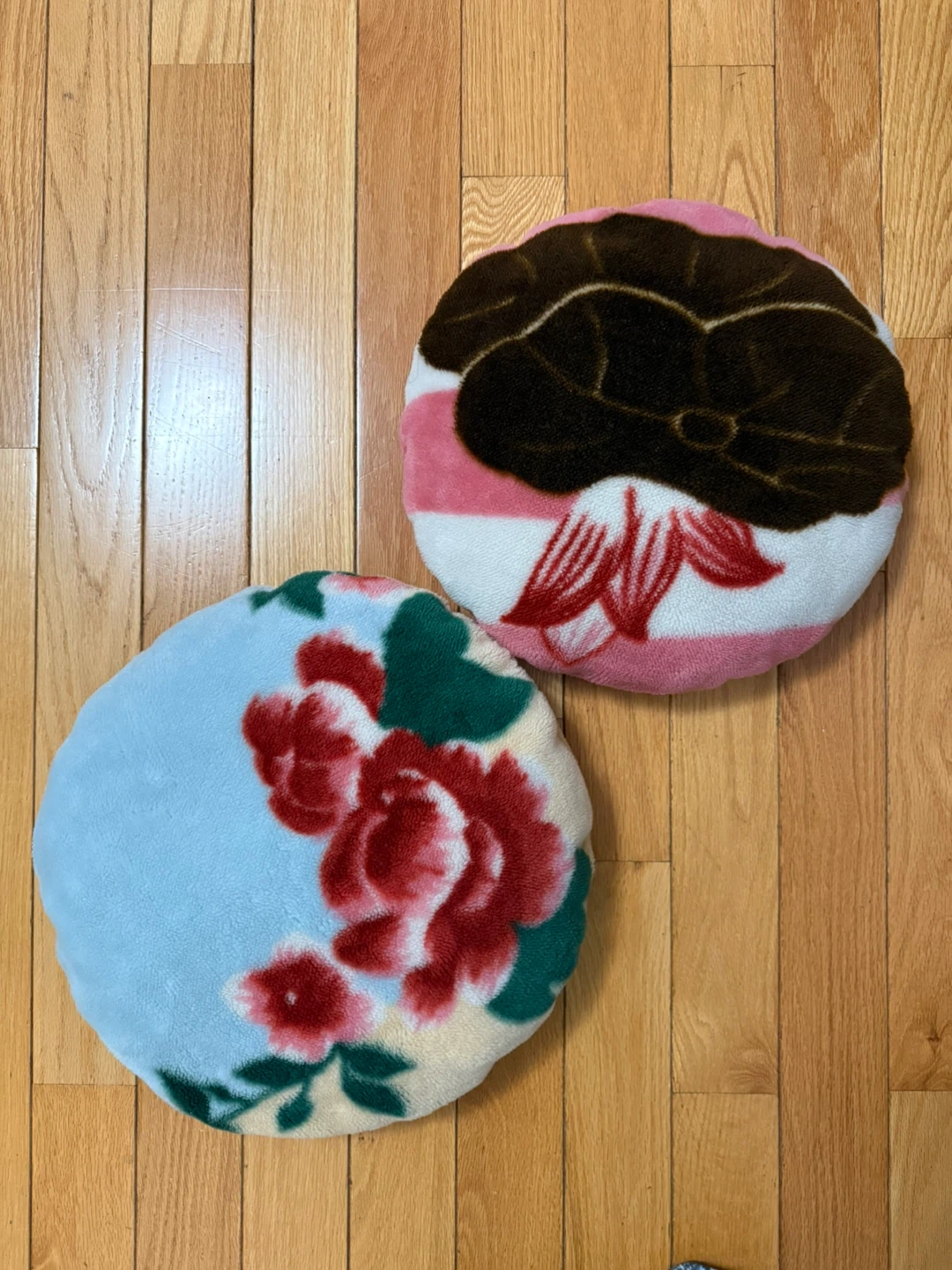 Custom Brand New Cushion Pillows (Round) $10/each