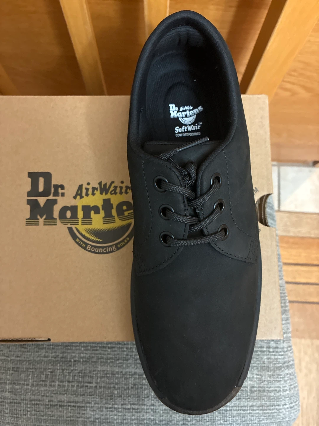 New Dr. Martens Crewson Lo Black Size W8