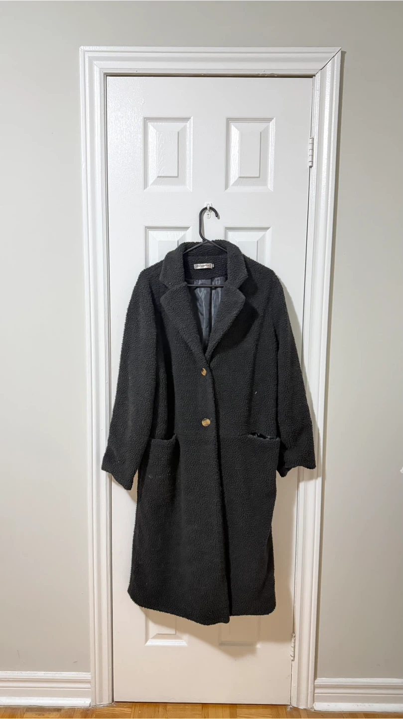 Black Teddy Coat - Size Medium