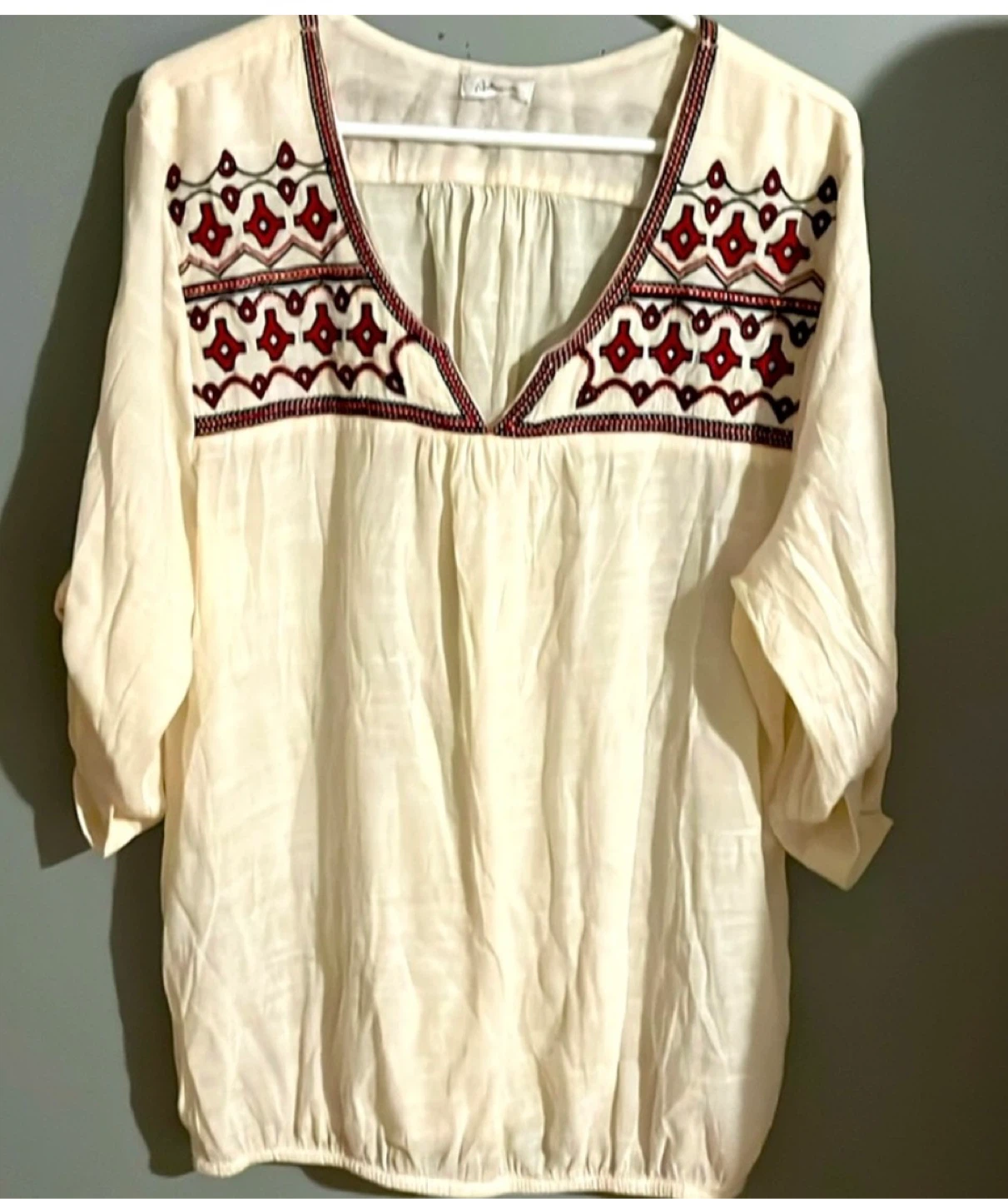 Reitmans Cream Embroidered Blouse large size
