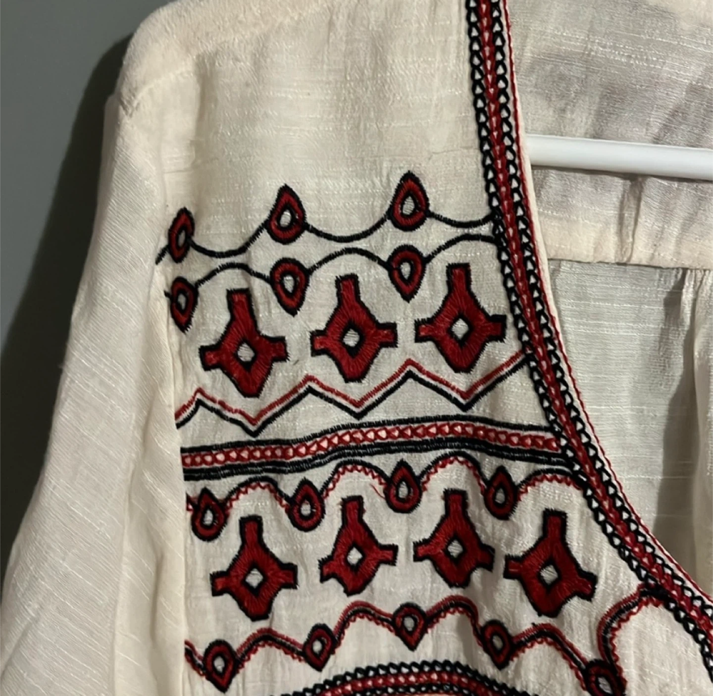 Reitmans Cream Embroidered Blouse large size - photo 2