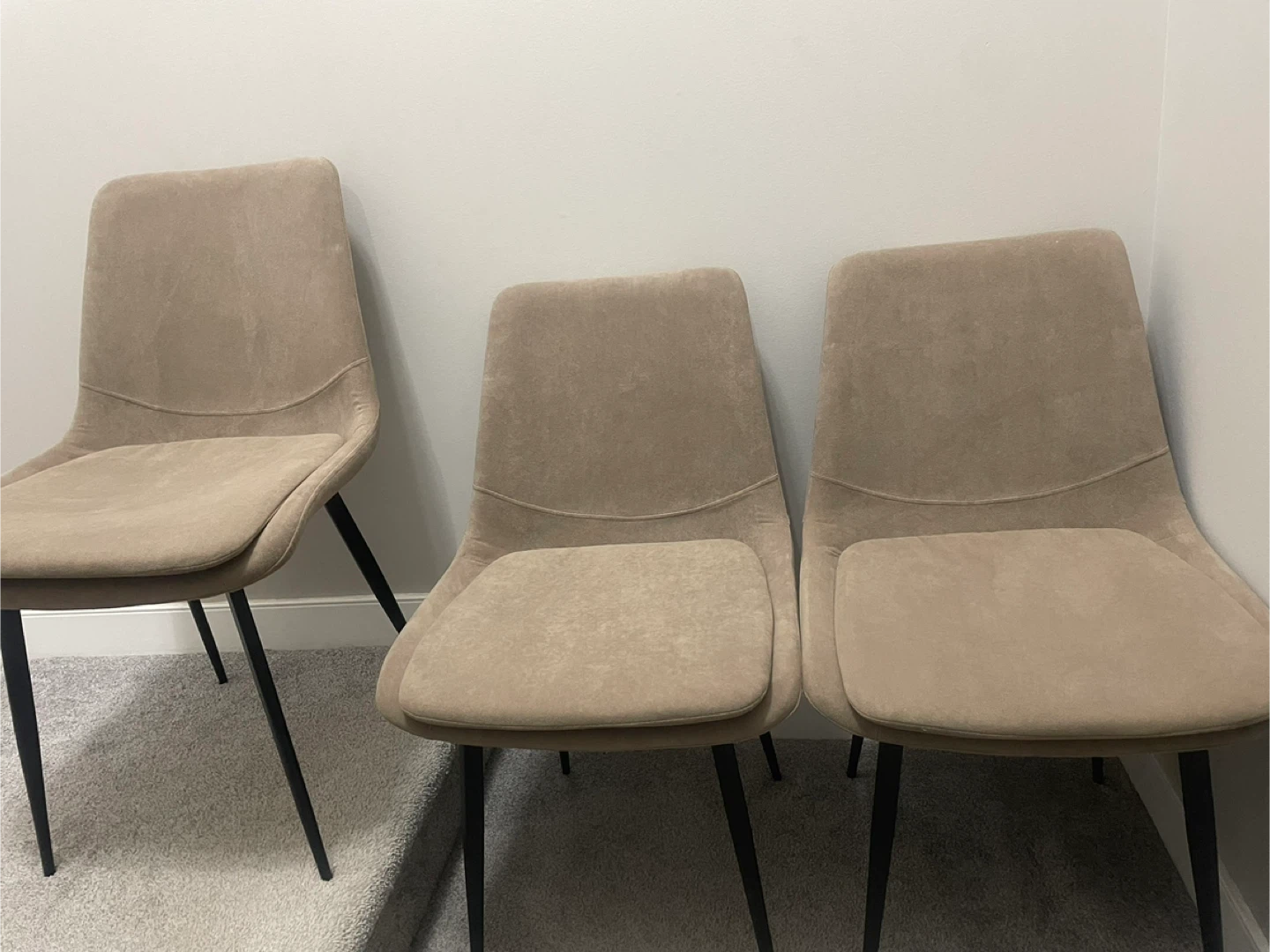 Set of 8 Beige Elegant Dining Chairs