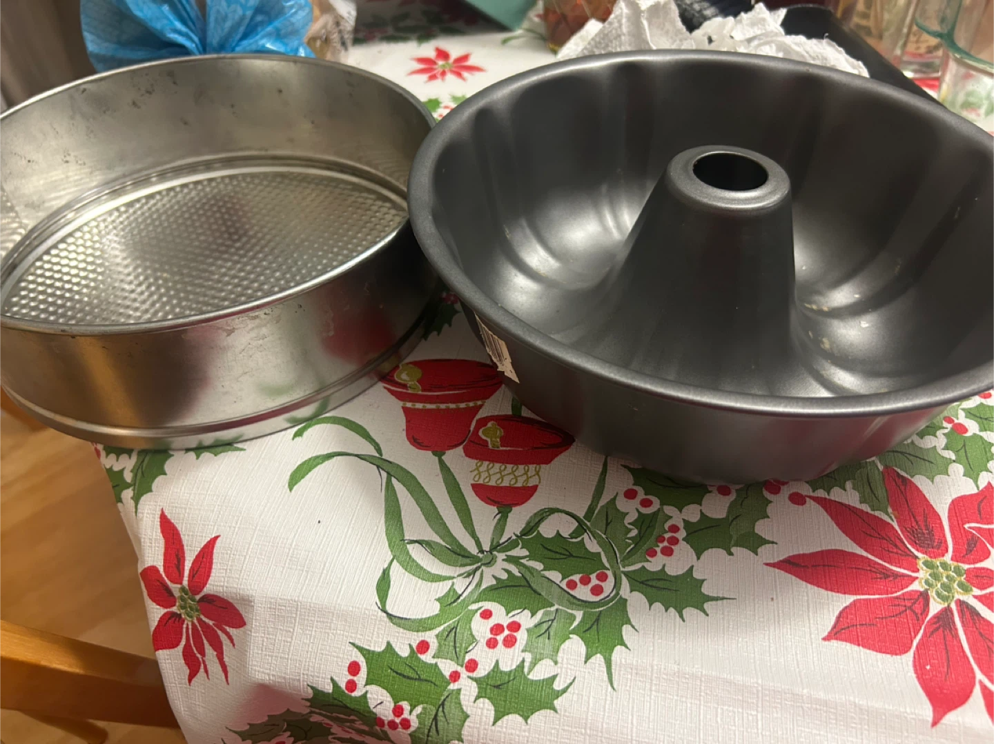 Cake Pans - Bundt Pan and Springform Pan