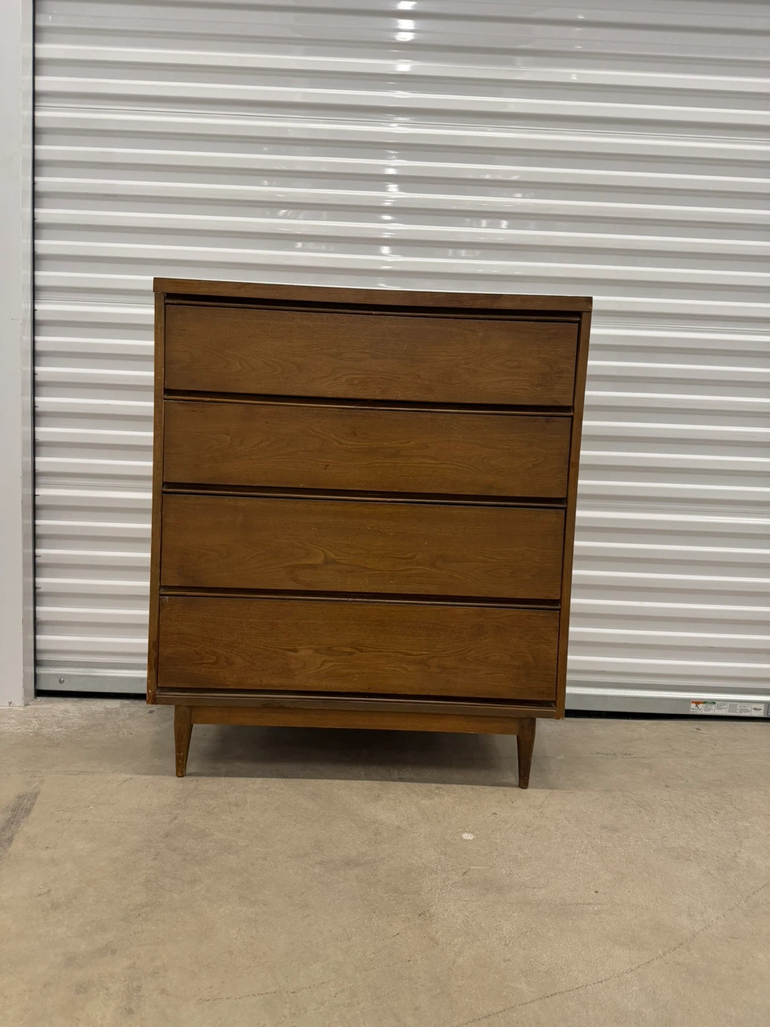 Mid-Century Modern 4-Drawer Dresser