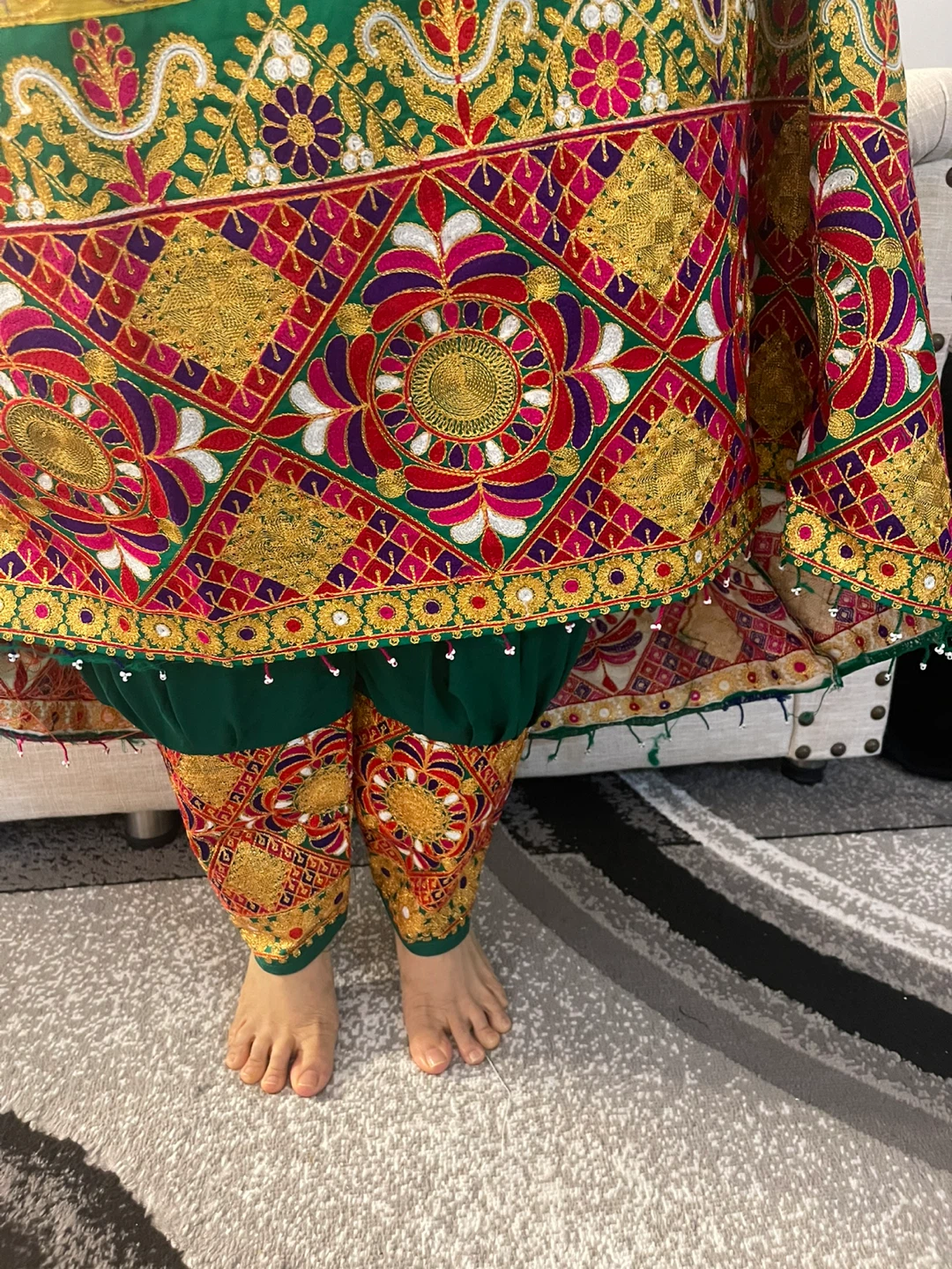 Afghan Traditional Dress - photo 3