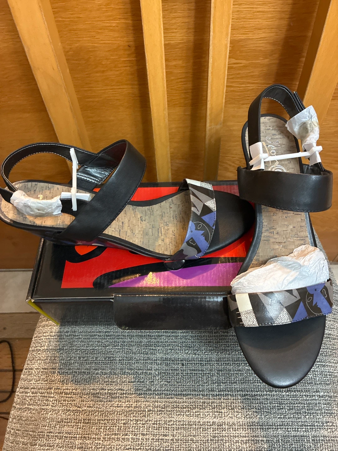 New ICON Picasso Leather Wedge Sandals - Size 10