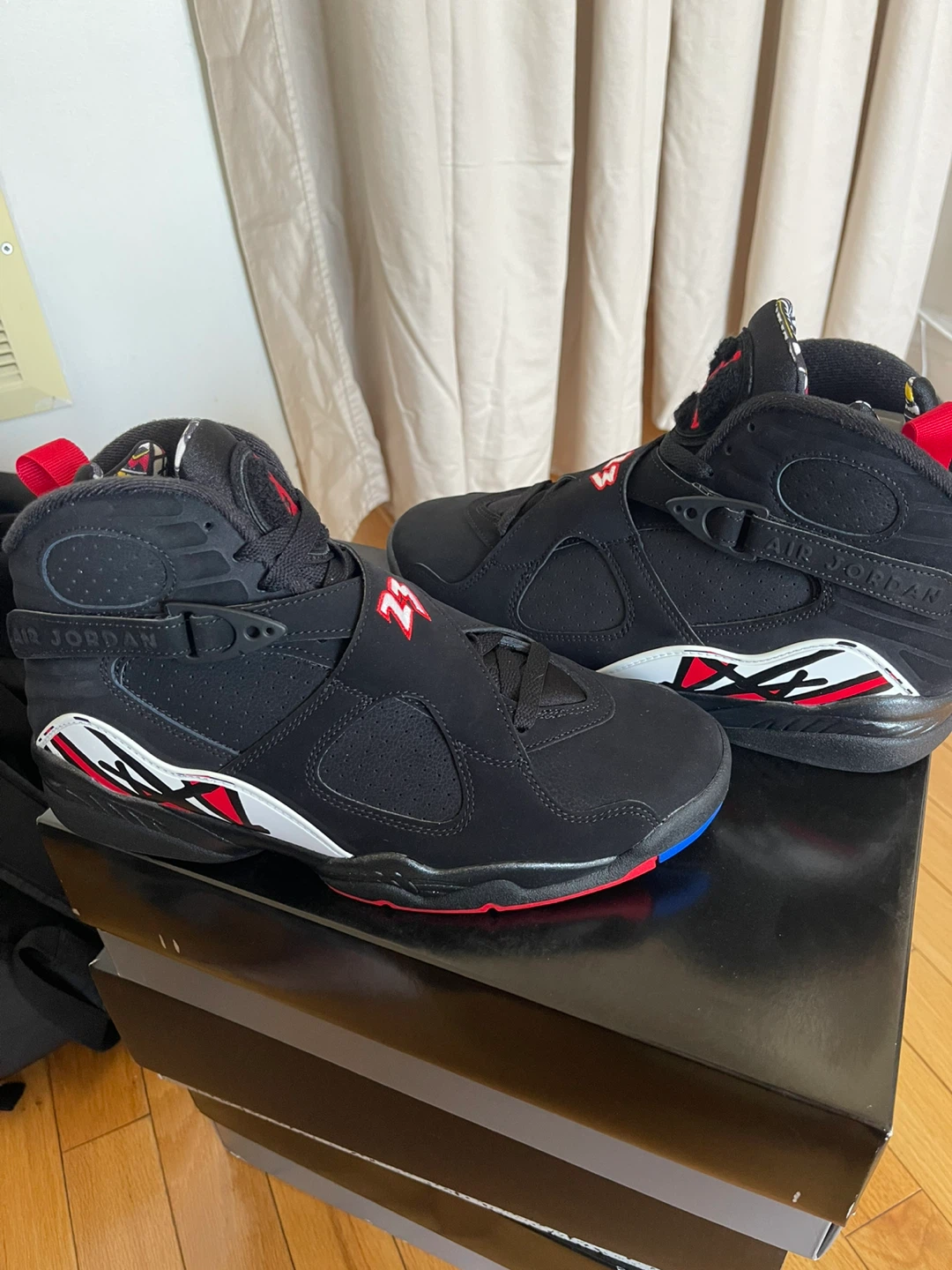 Air Jordan 8 Retro Playoffs - photo 5