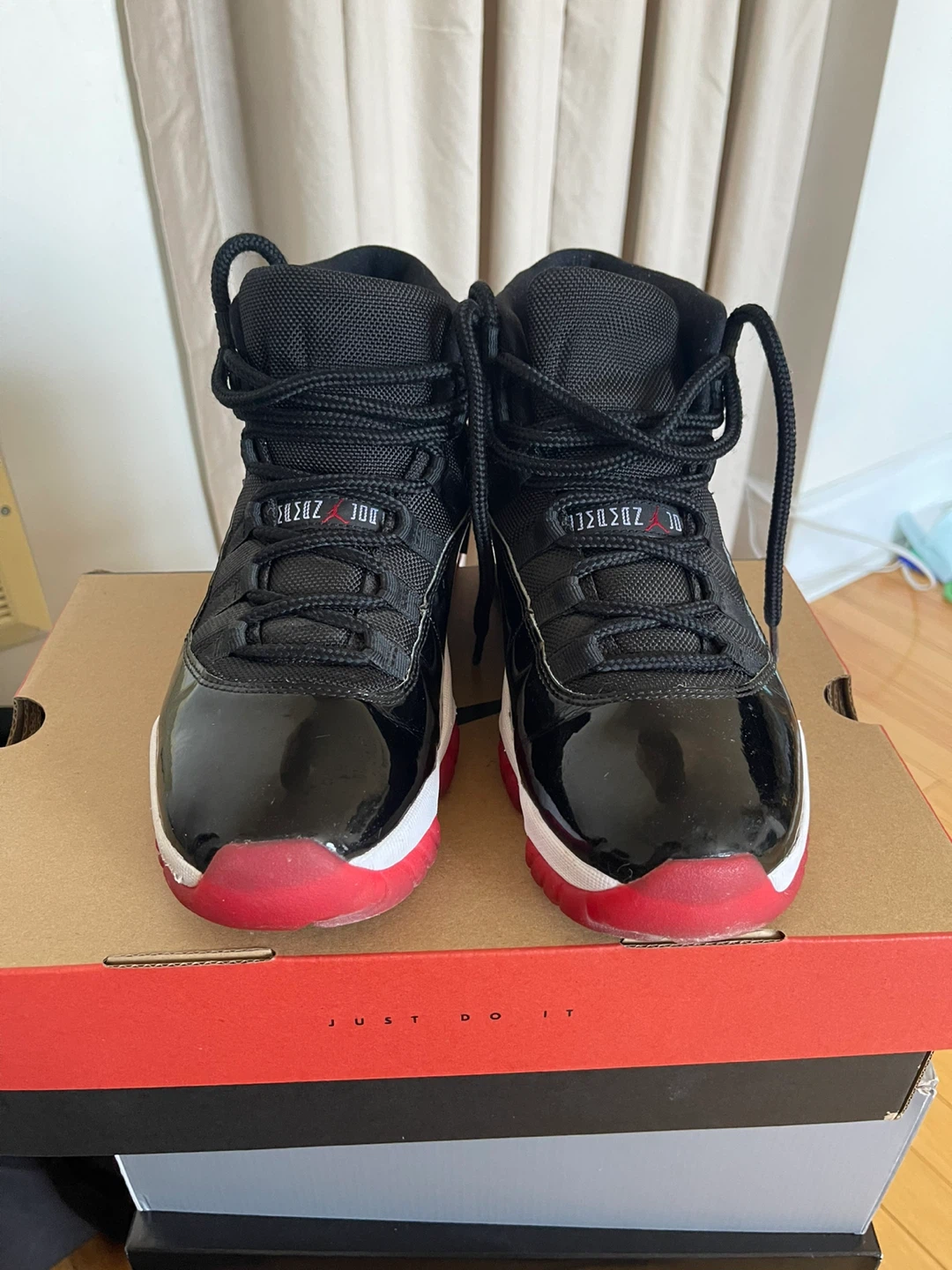 Air Jordan 11 Retro Bred - photo 5