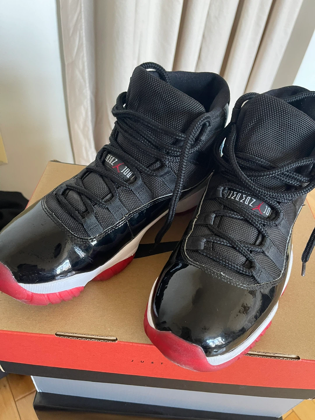 Air Jordan 11 Retro Bred