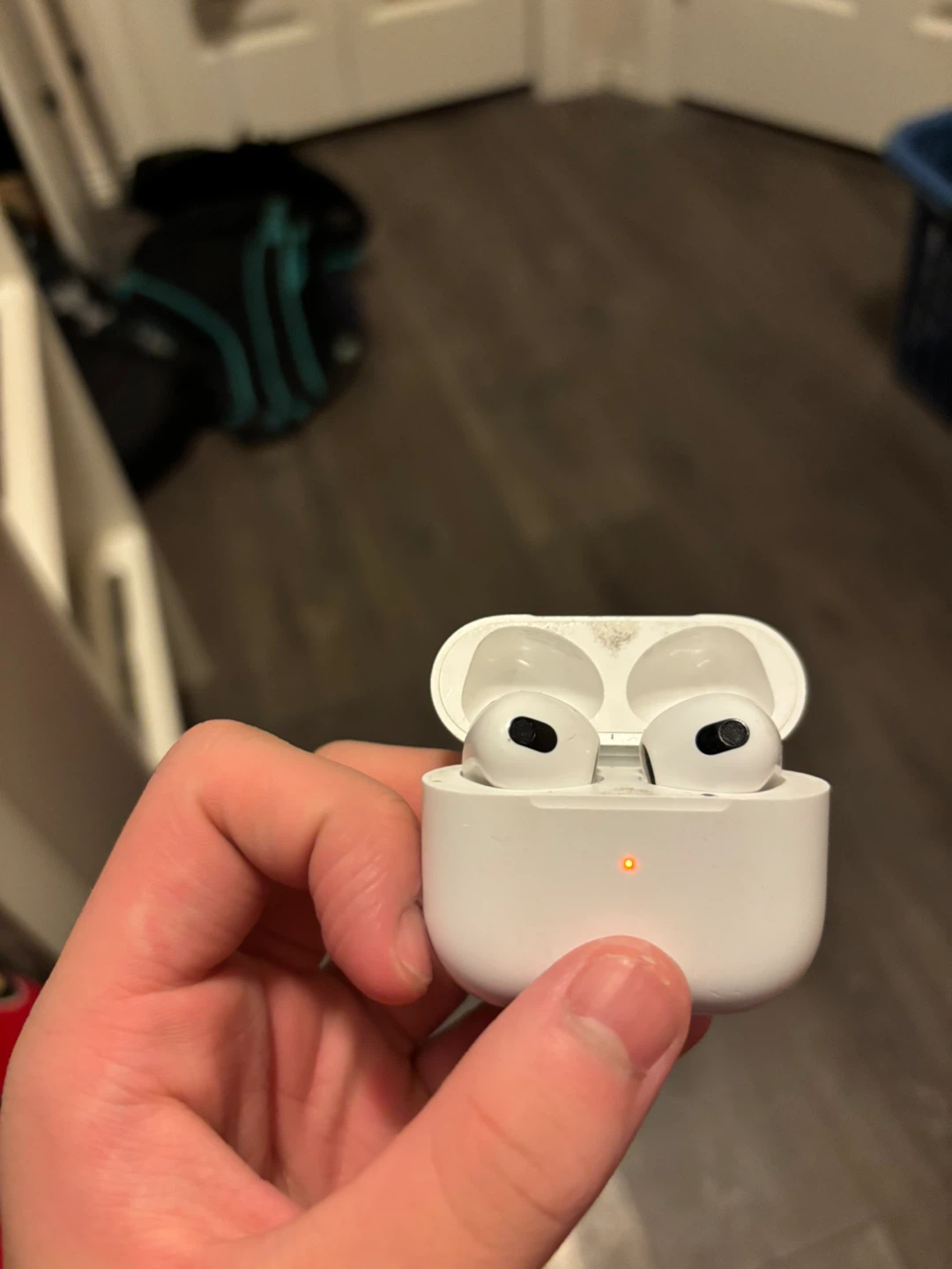 Apple AirPods 3rd Generation - photo 3