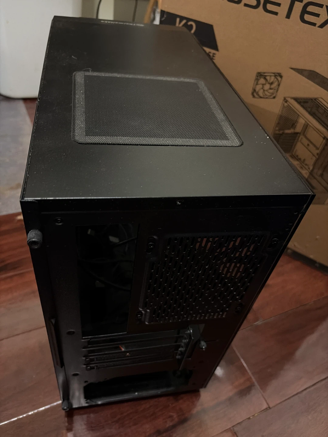 Thermaltake Computer Case H18 + pwr supply - photo 4