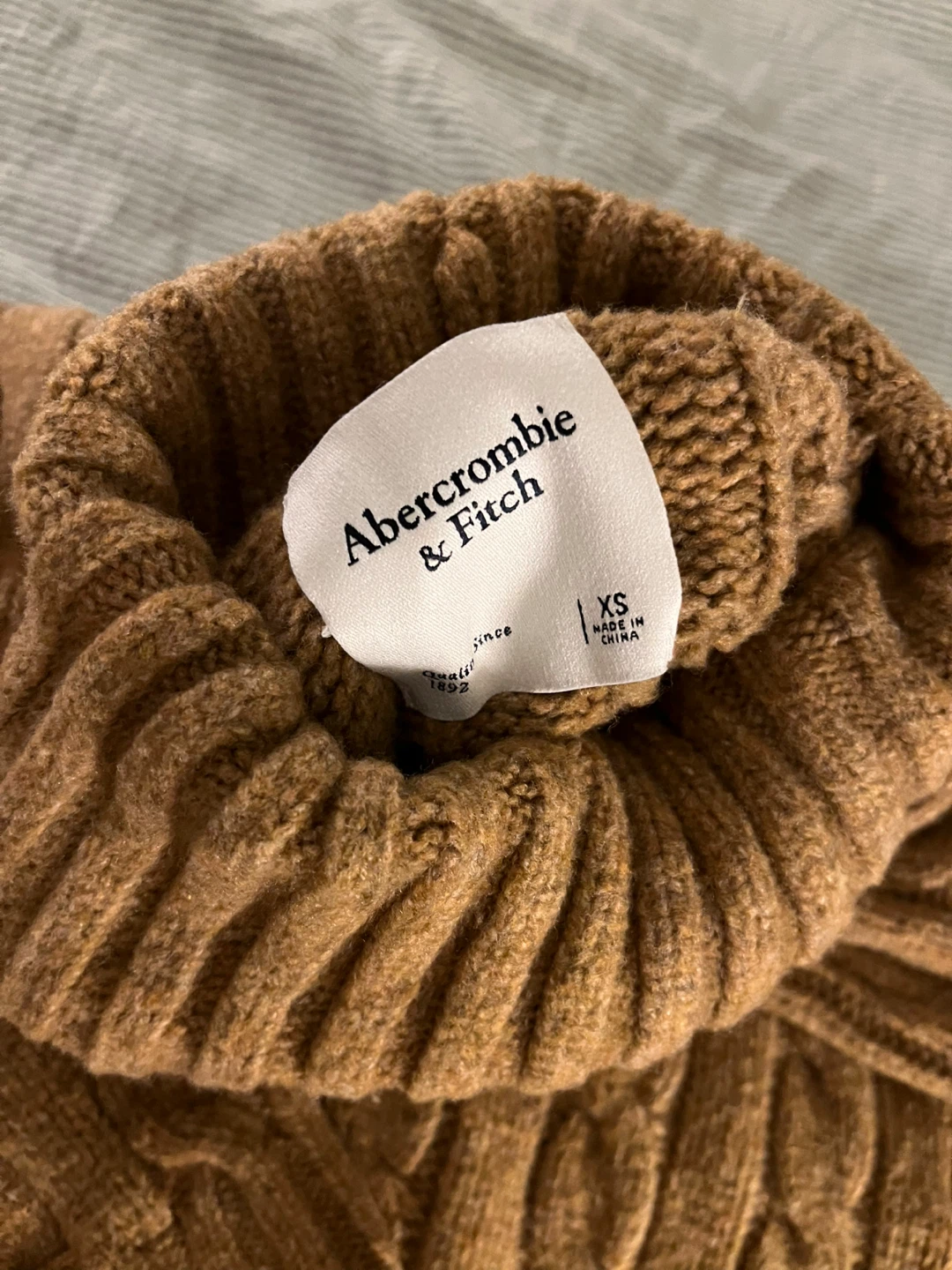 Abercrombie Brown Turtleneck Sweater - photo 2