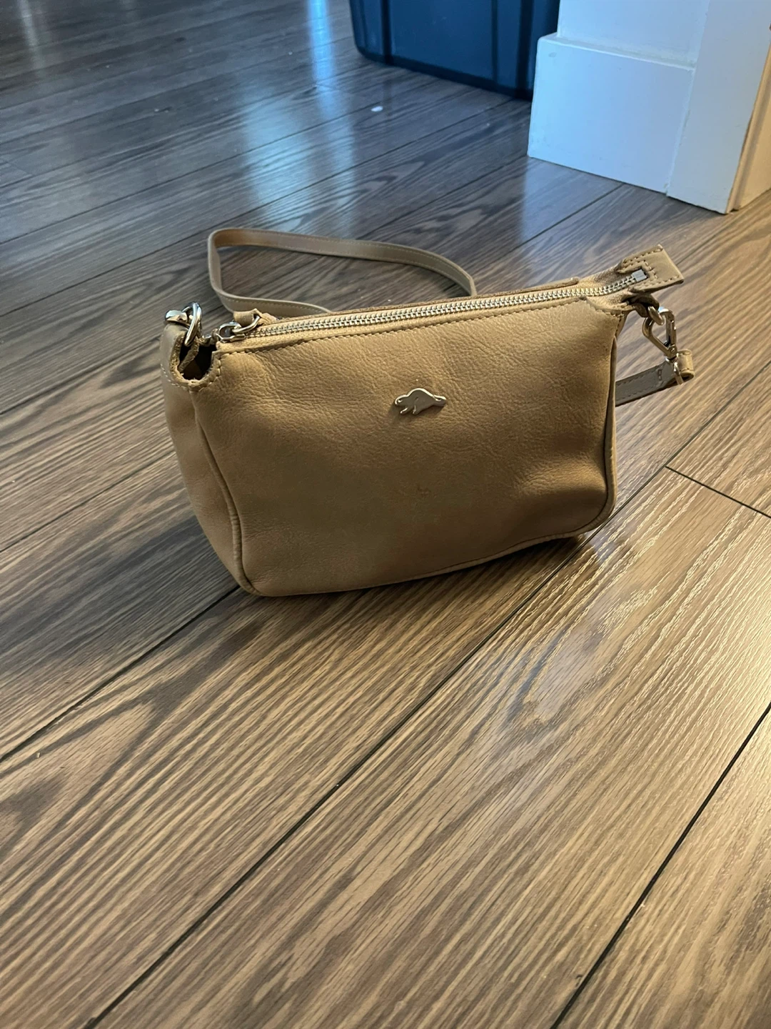 Roots Beige Leather Crossbody Bag