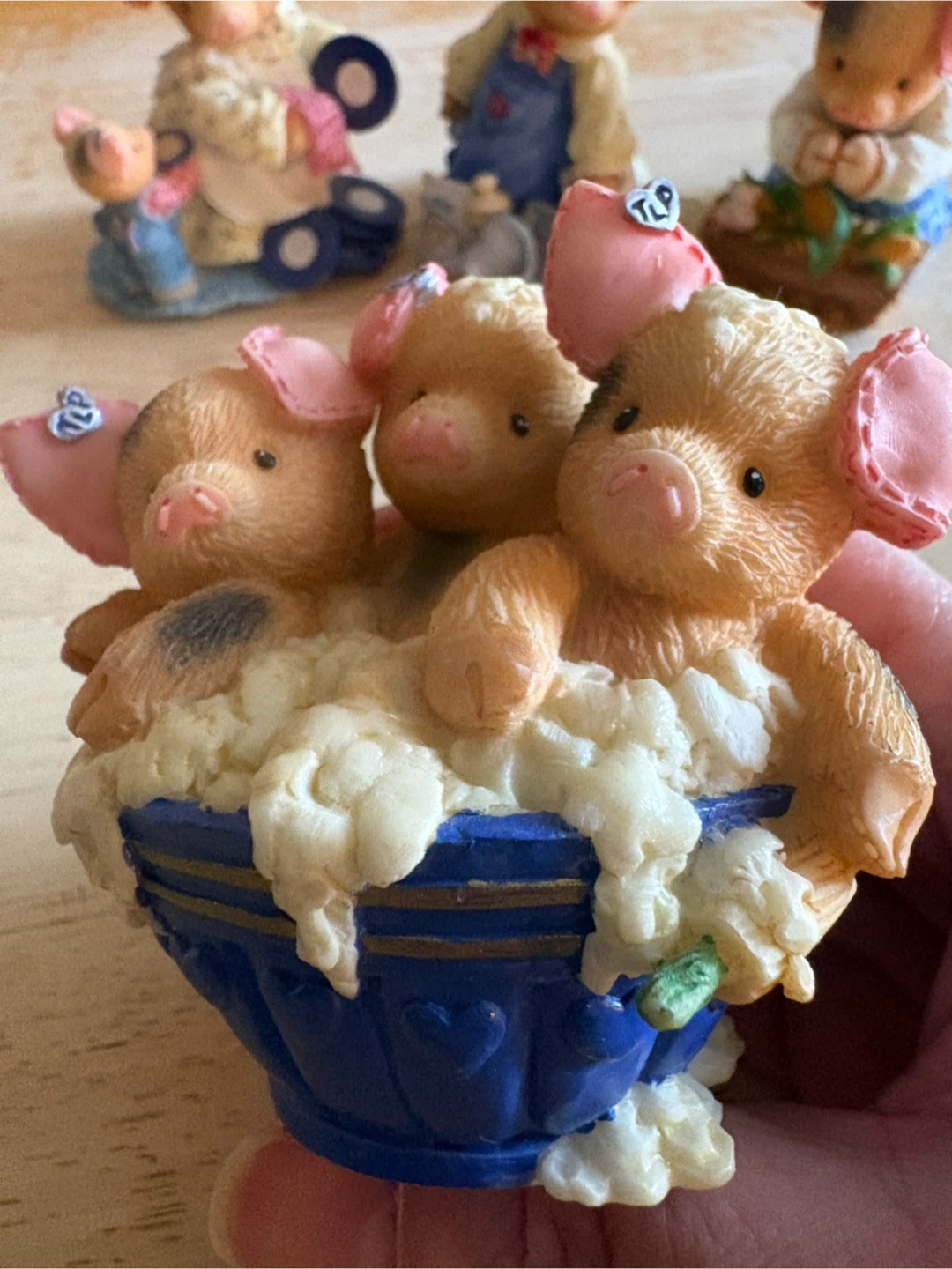 Enesco Tailor & Co. Pig Figurines. This Little Piggy - photo 5