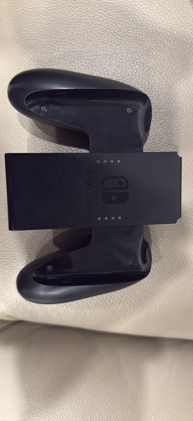 Nintendo Switch OLED Console with Accessories - photo 4