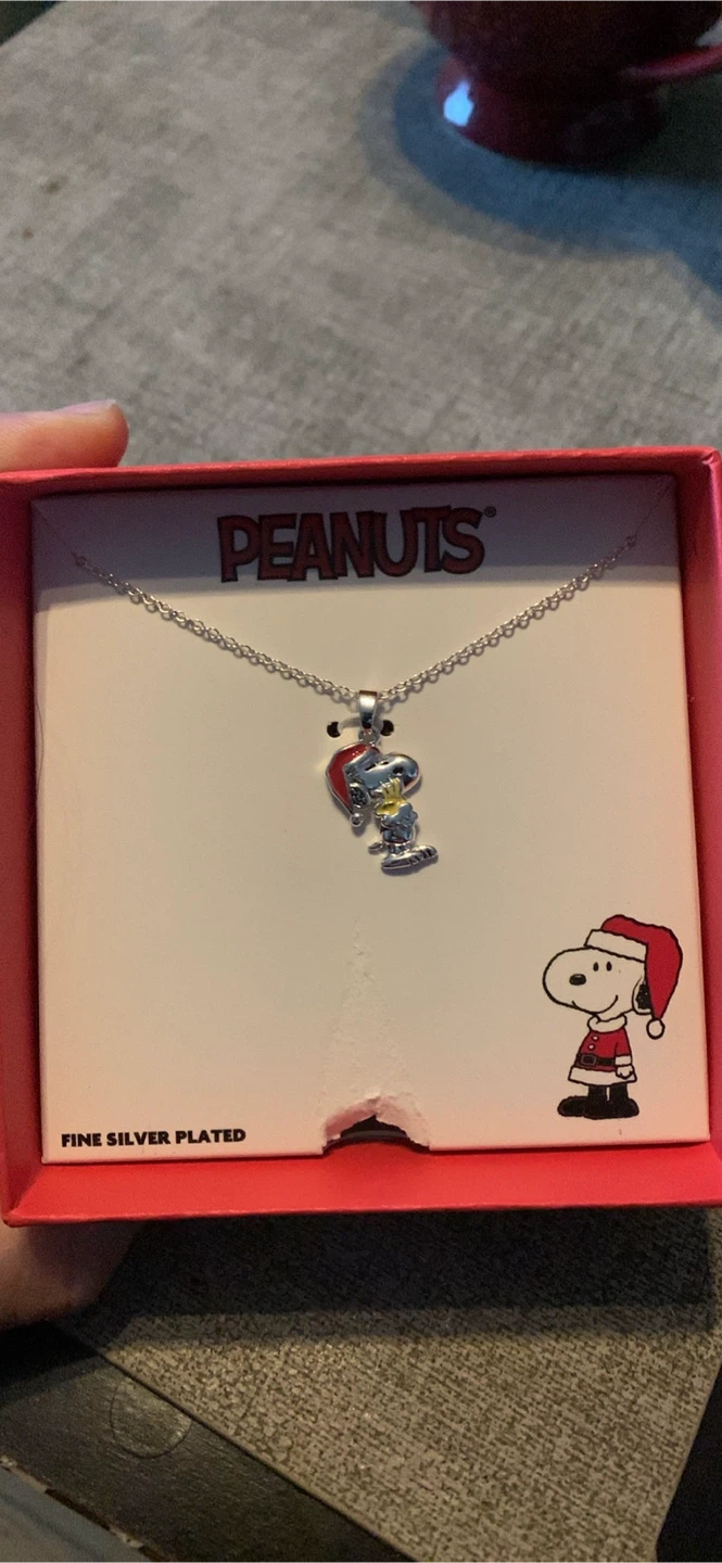 New Peanuts Snoopy Fine Silver Plated Necklace