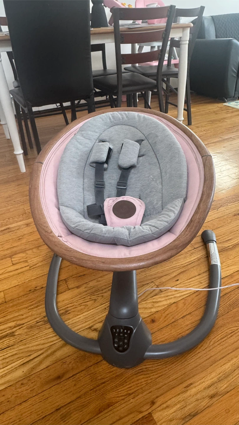 Maxi cosí swing baby and chair