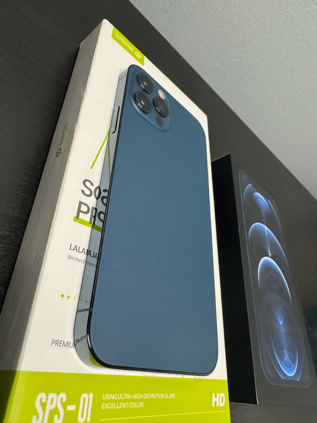 MINT (Like New) Condition iPhone 12 Pro - Blue 128GB - photo 5