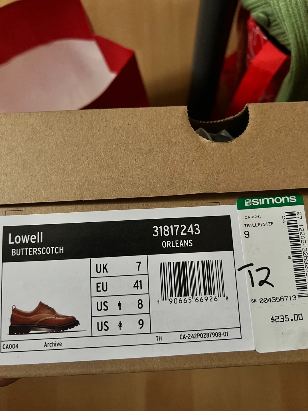 Dr. Martens Lowell Butterscotch Orleans US 9
