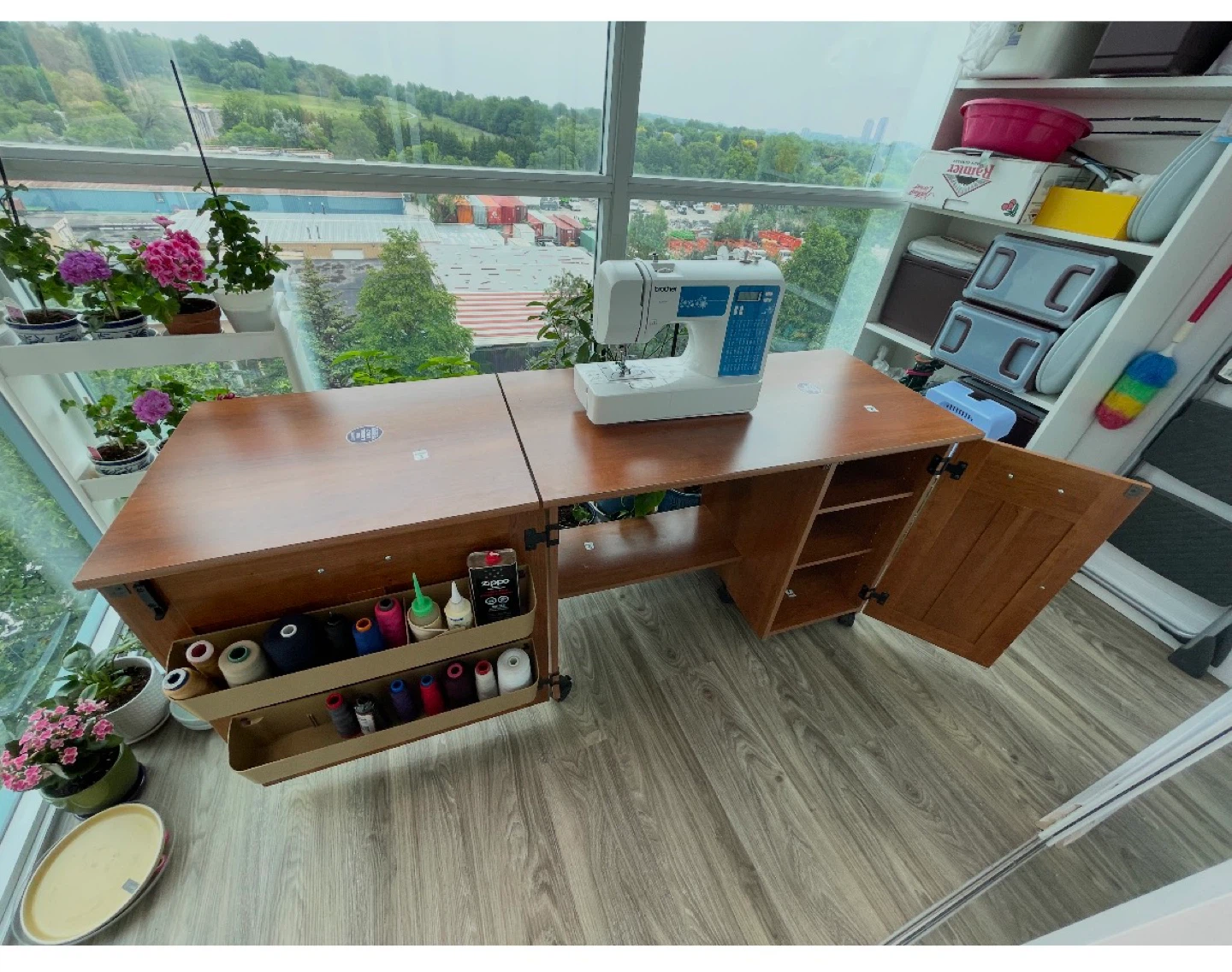 Sewing Machine Cabinet