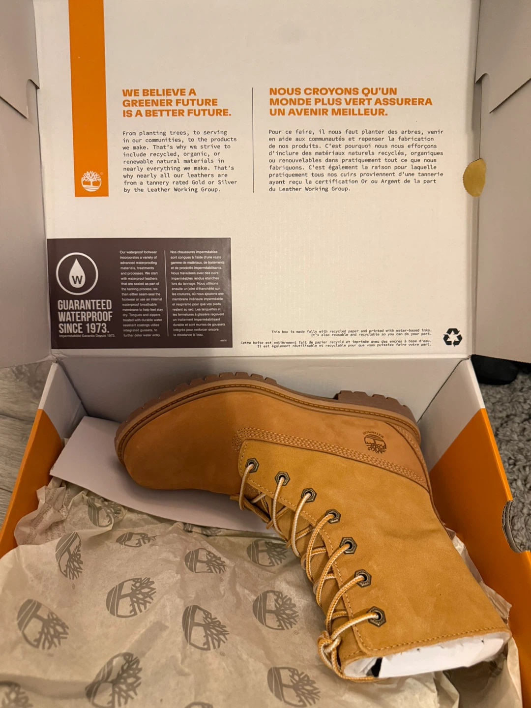Timberland Teddy Fleece WHT Boots - Women's Size 8 Brand new - photo 2