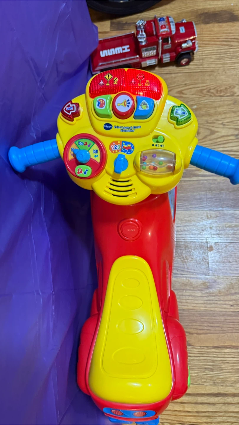 VTech 2-in-1 Learn & Zoom Motorbike - photo 3