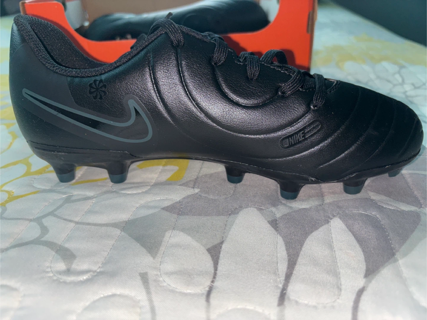 Nike Jr. Mercurial Vapor 15 Club MG Soccer Cleats - NEW 🥕 - photo 2