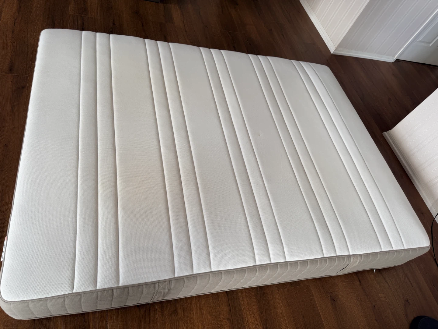 IKEA Queen Mattress - White - photo 3