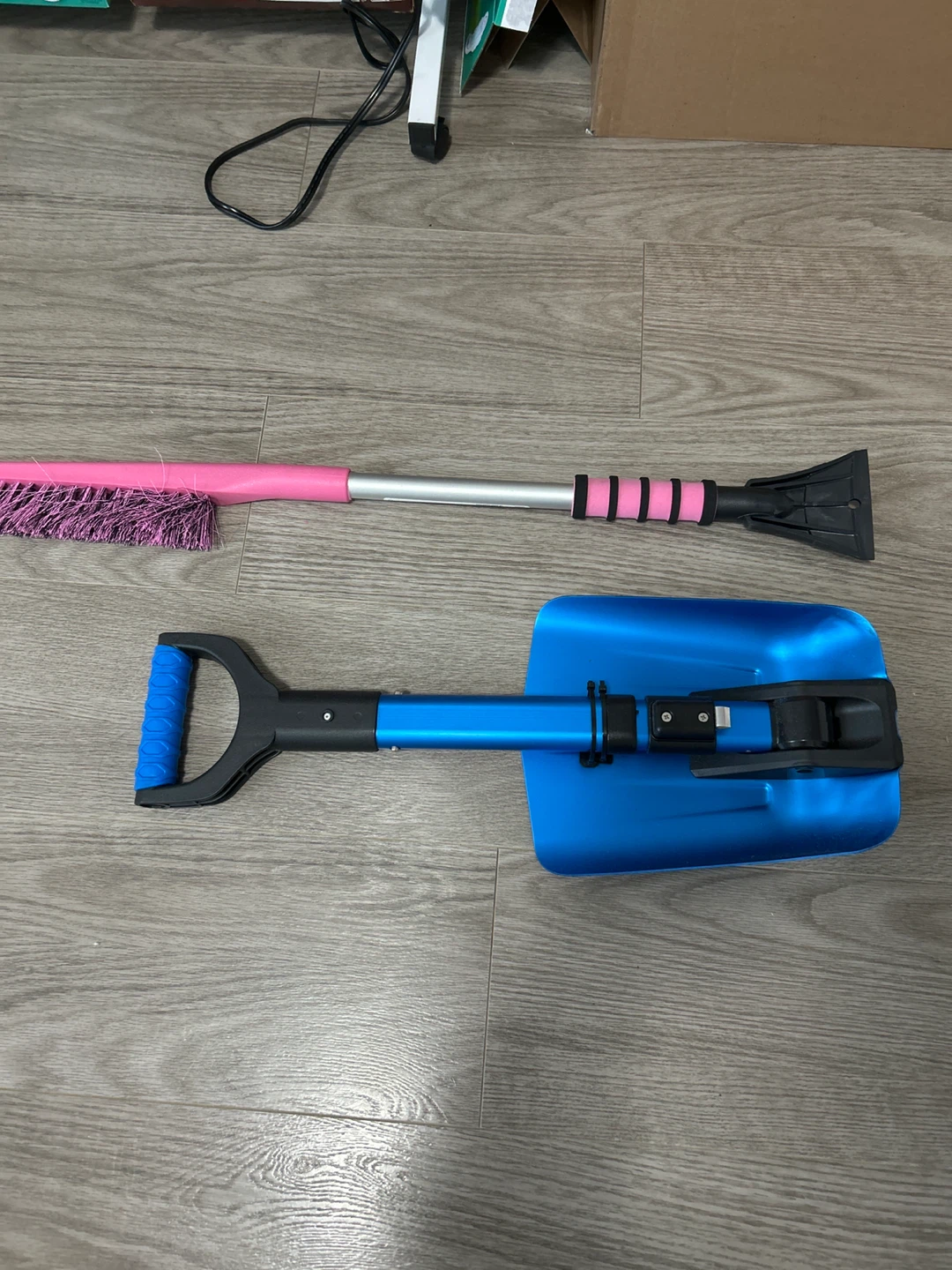 Snow Brush and Snow Shovel Set