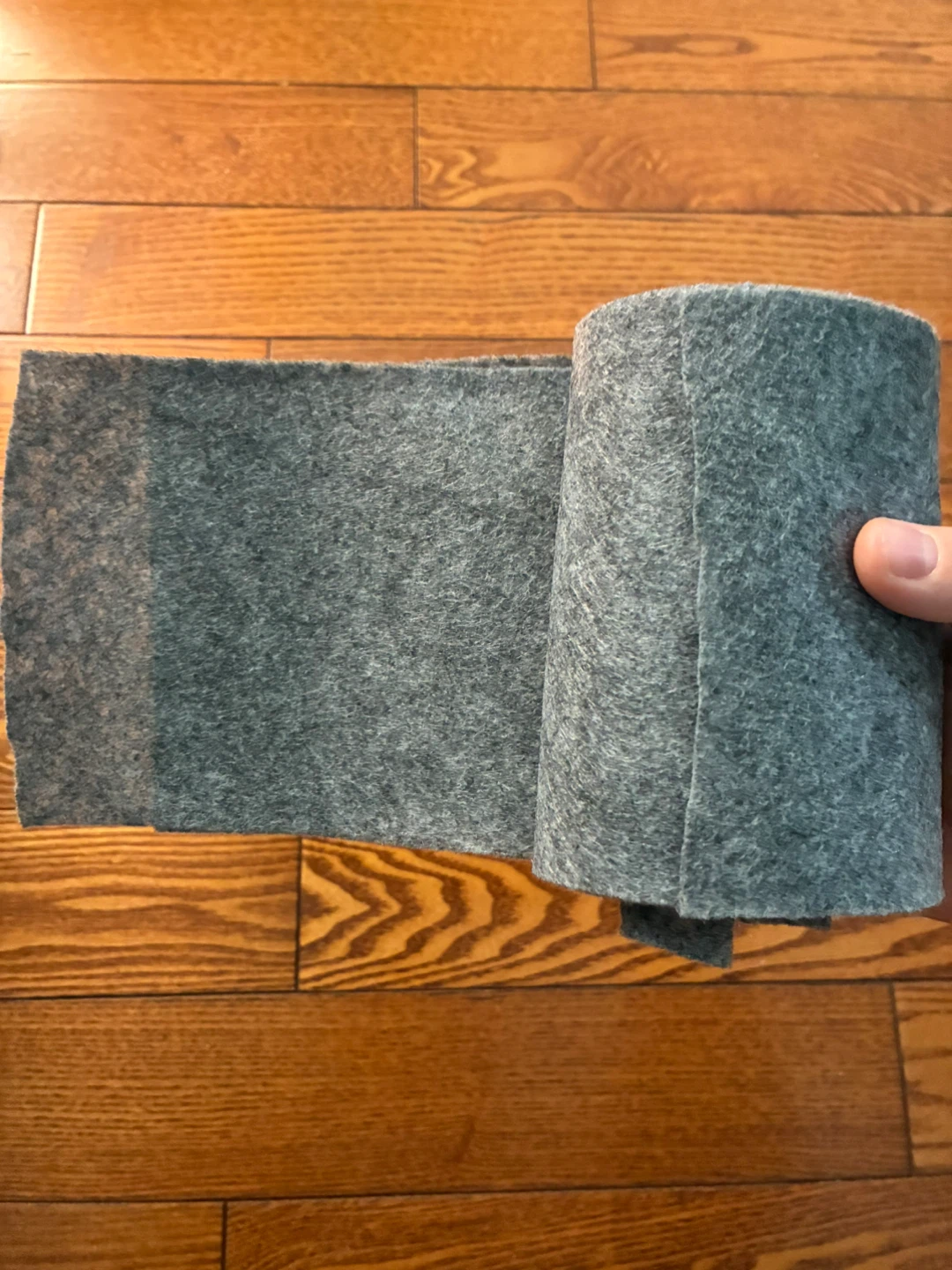 Chic's Craft Felt Roll - Grey, 4.75" x 13 ft - photo 4