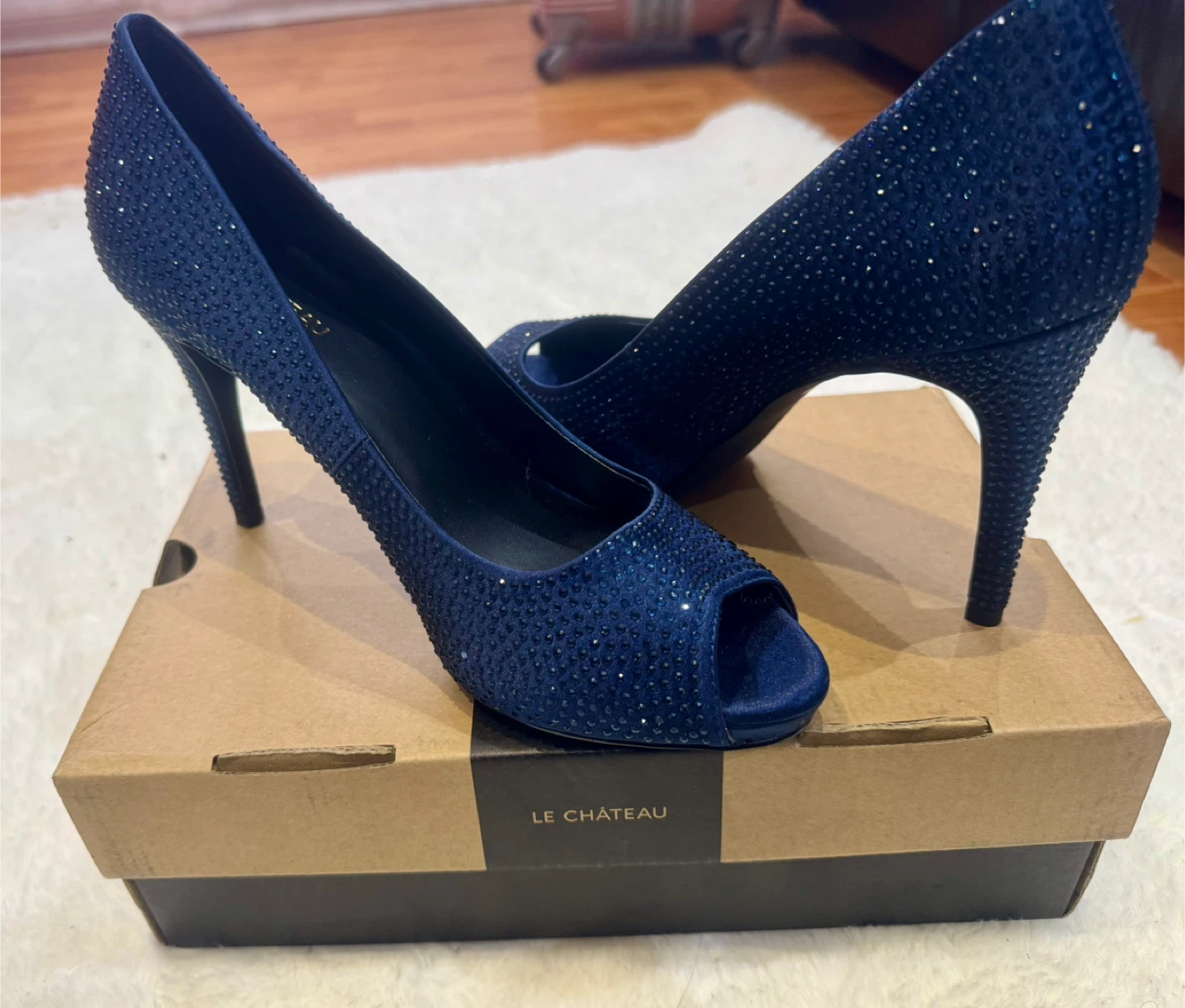 Le Chateau Navy Heels - Size 10
