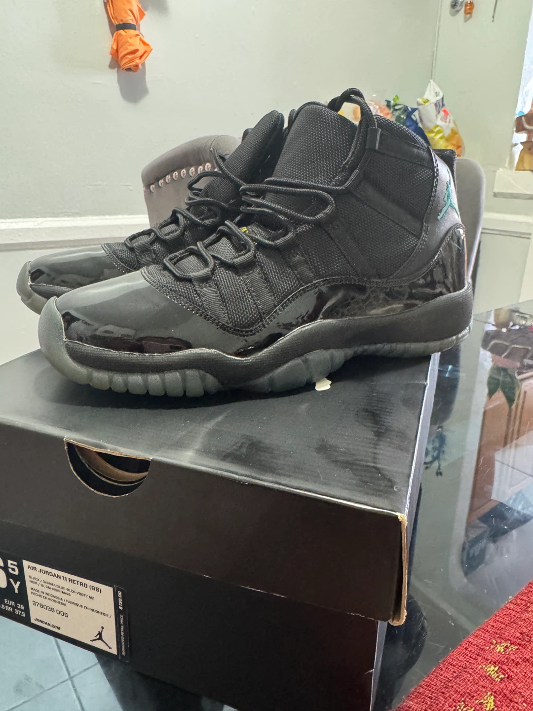 Air Jordan 11 Retro (GS) Black/Multi-Color Size 6.5Y - photo 3