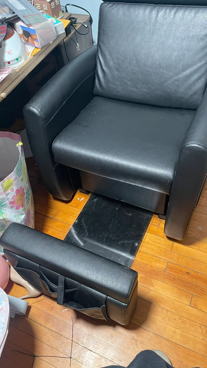 Black Leather Pedicure Recliner Chair - photo 3