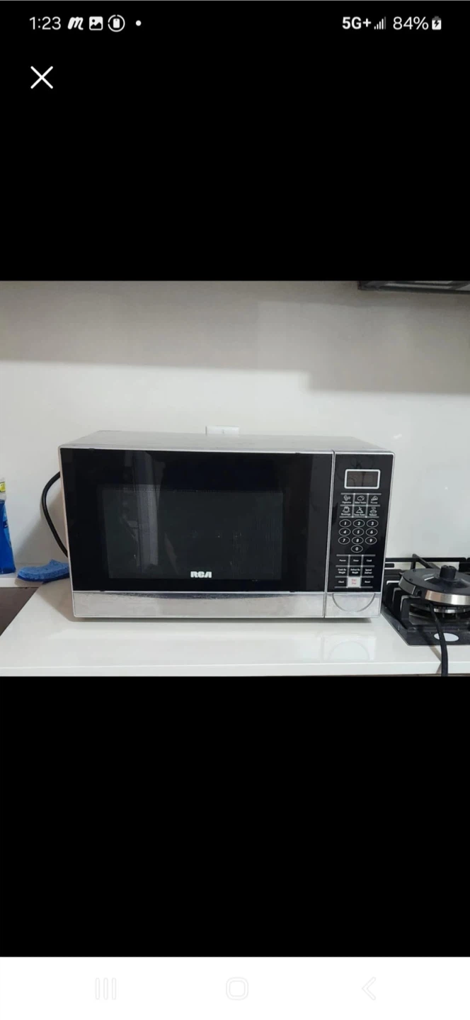 RCA Microwave Oven
